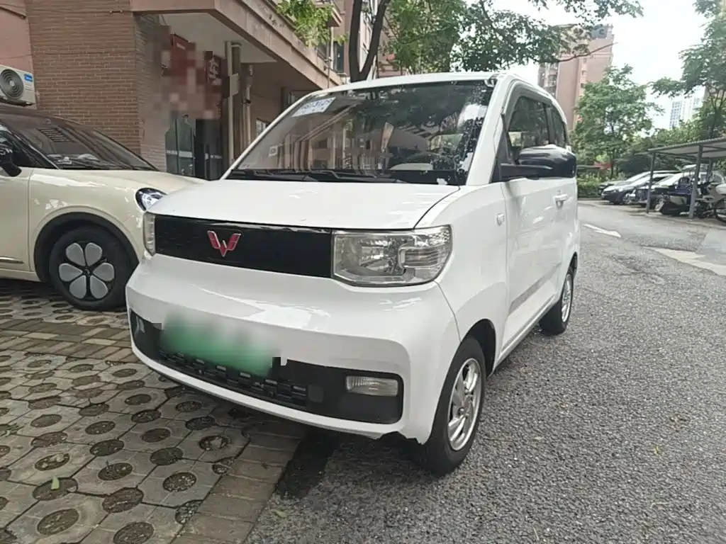 Wuling MINIEV