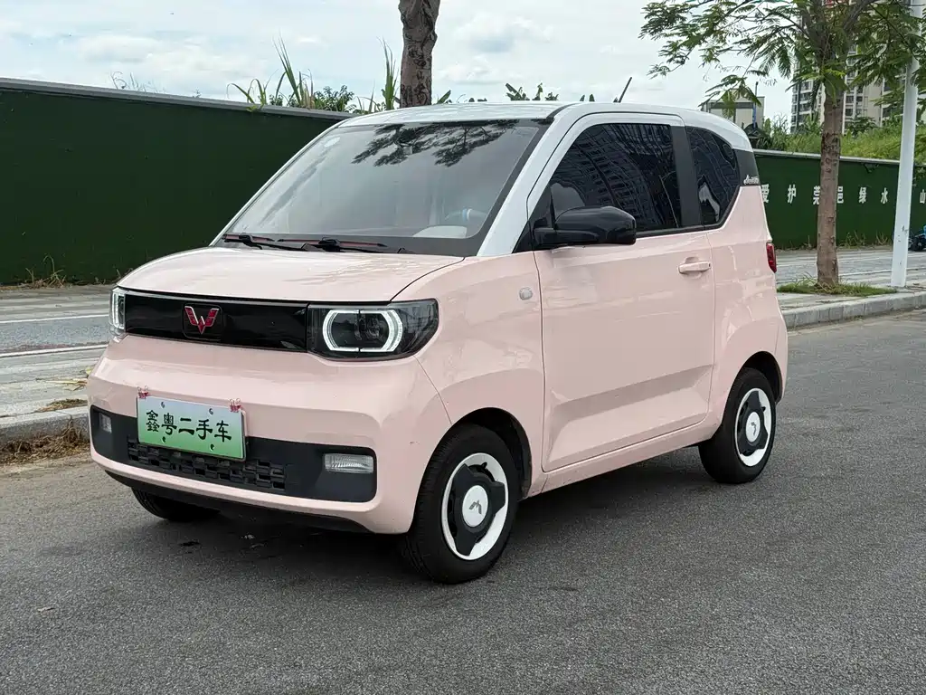 Wuling MINIEV