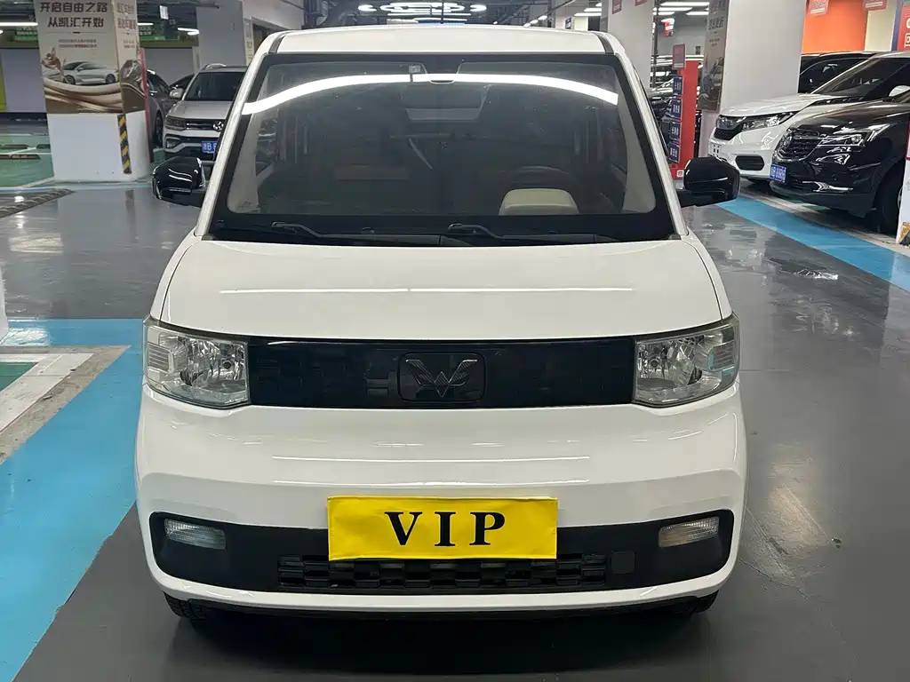 Wuling MINIEV