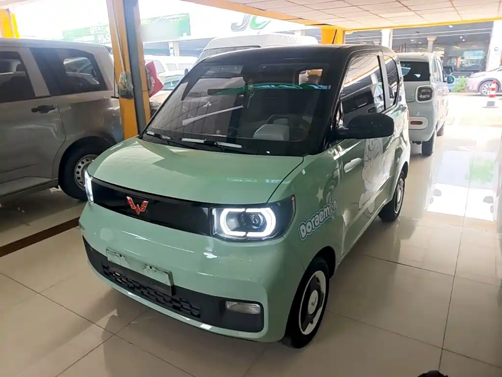Wuling MINIEV