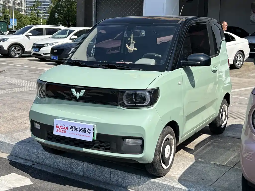 Wuling MINIEV