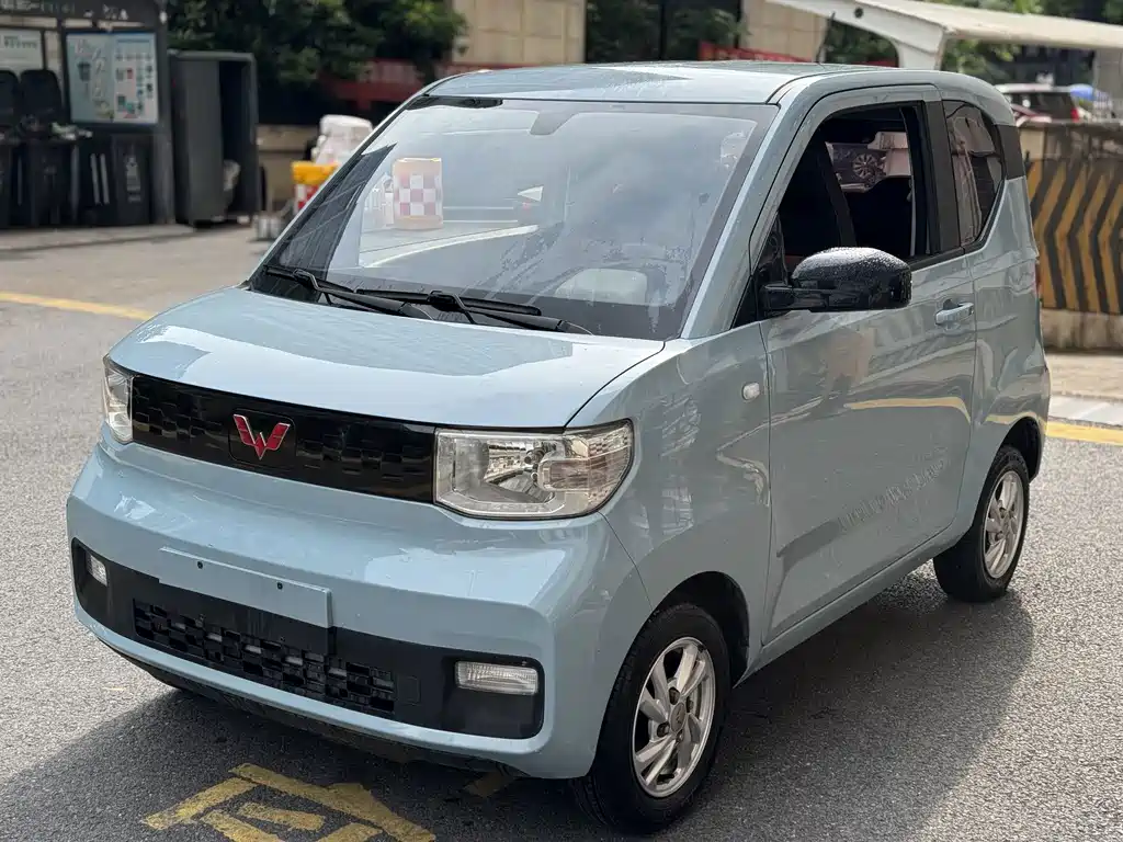 Wuling MINIEV