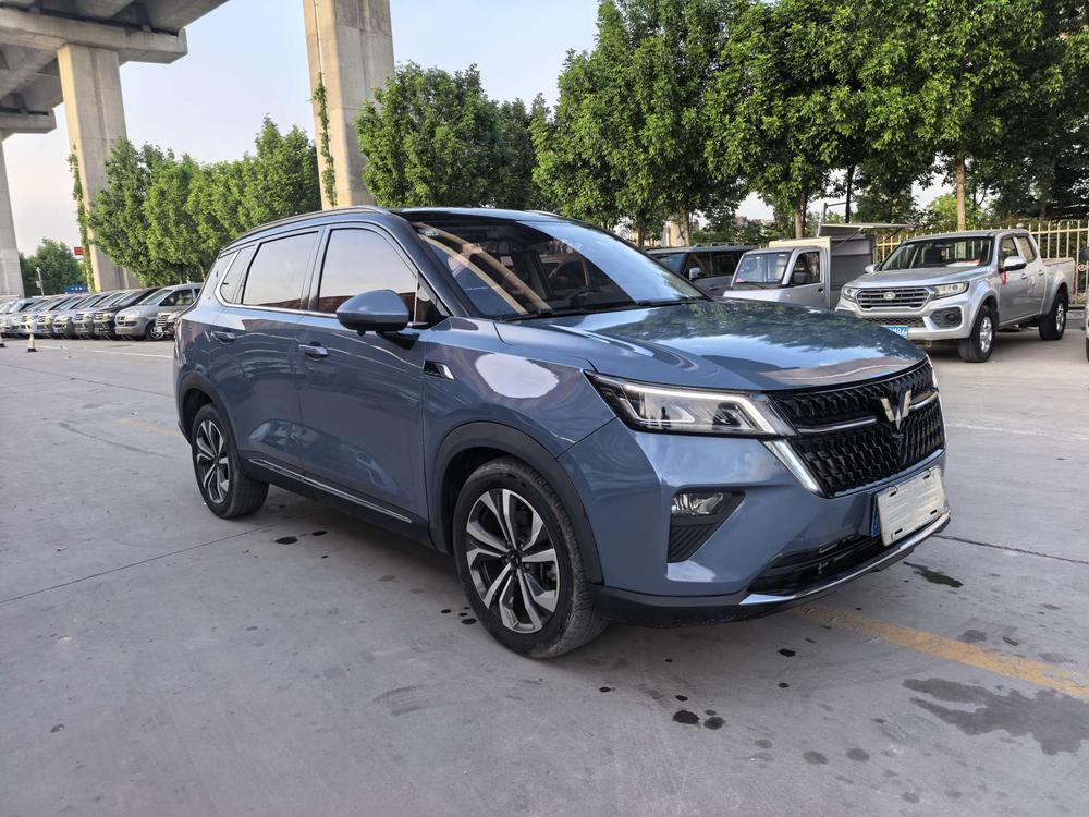 Wuling Wuling Asta