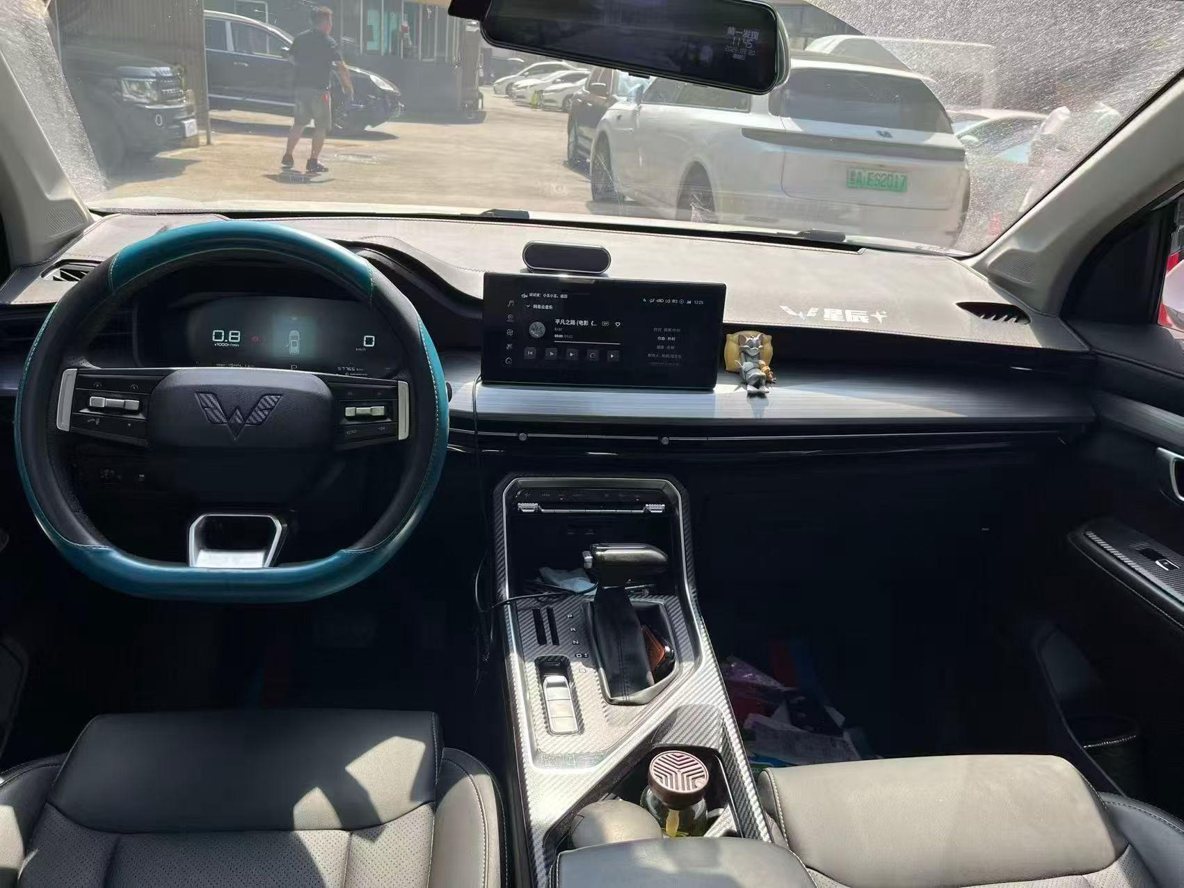 Wuling Wuling Asta