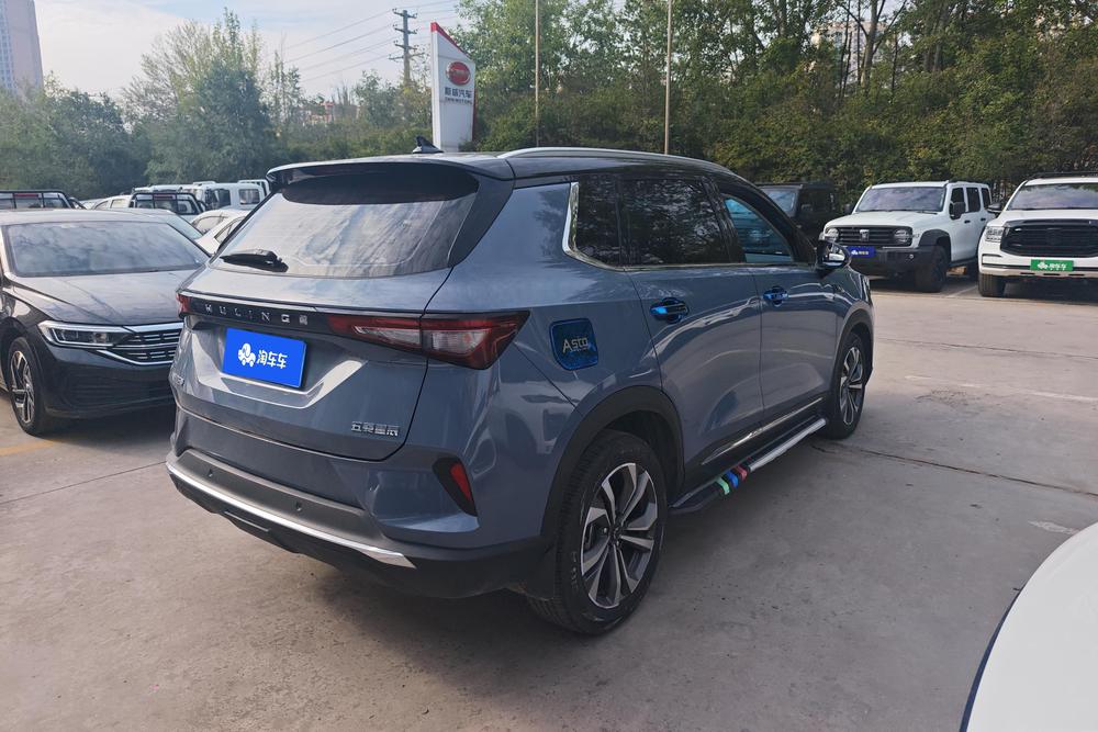 Wuling Wuling Asta