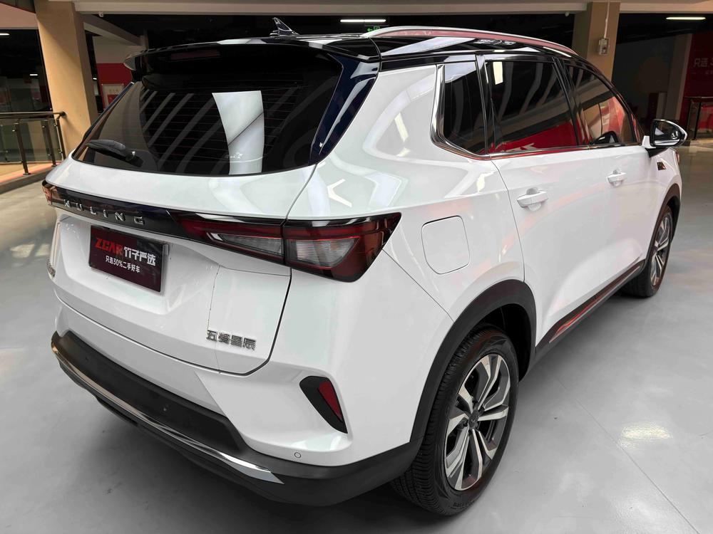 Wuling Wuling Asta