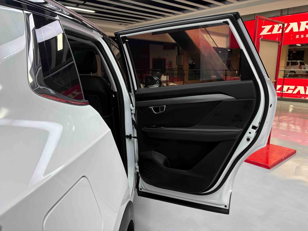 Wuling Wuling Asta