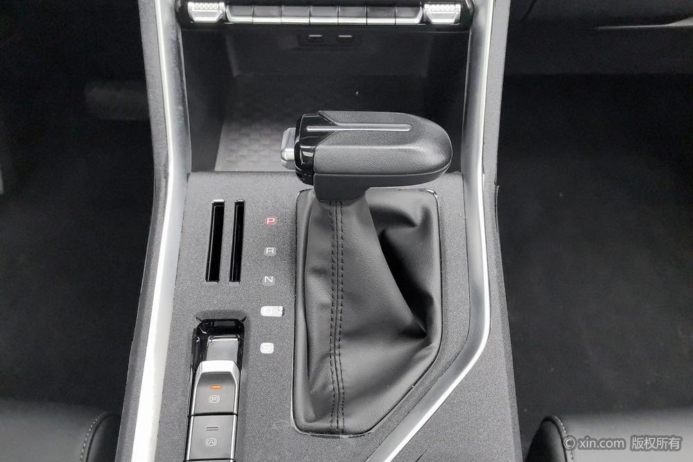 Wuling Wuling Asta
