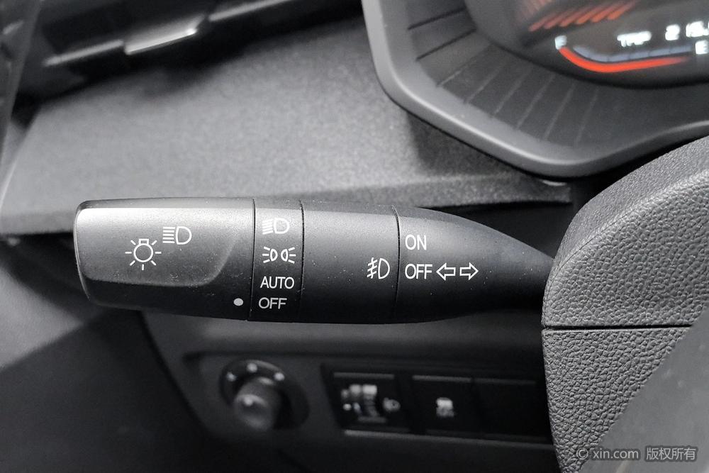 Wuling Wuling Asta
