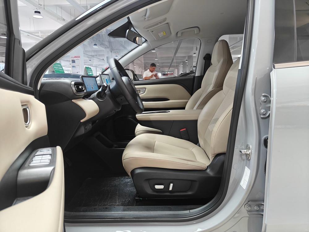 Wuling Wuling Bingo PLUS