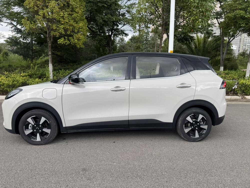 Wuling Wuling Bingo PLUS