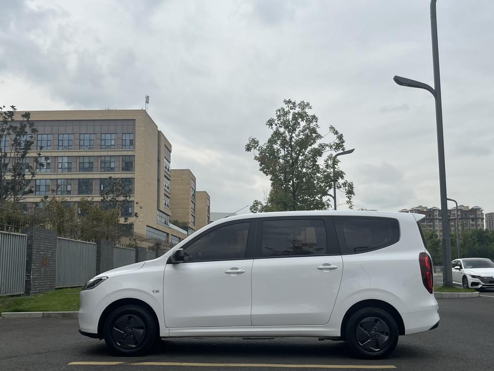 Wuling Wuling Hongguang EREV