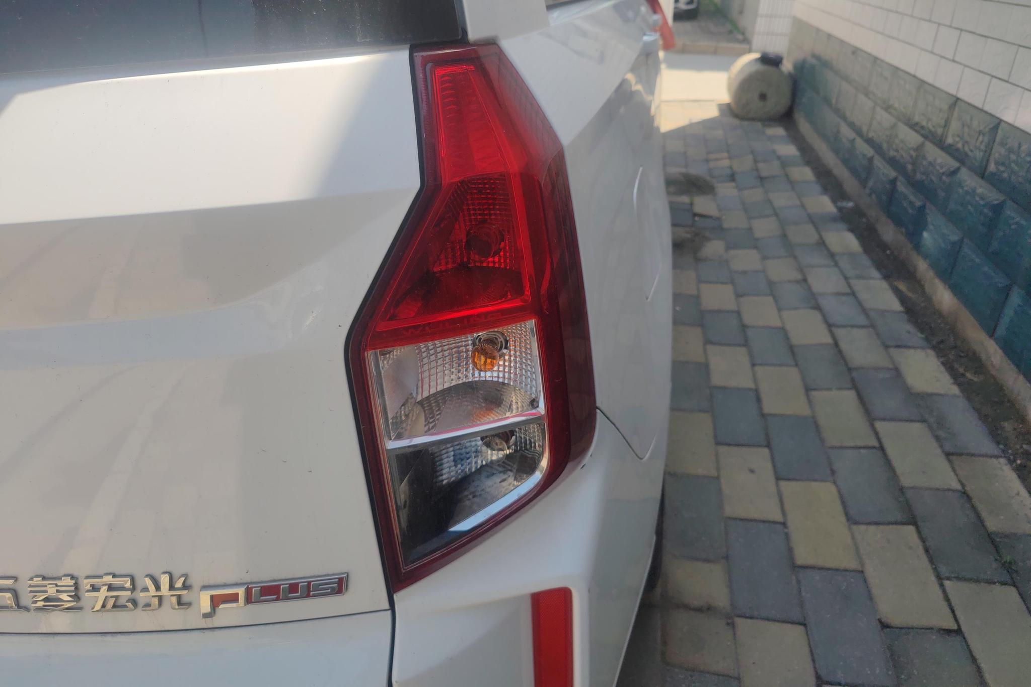 Wuling Wuling Hongguang PLUS