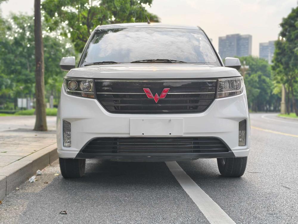 Wuling Wuling Hongguang PLUS