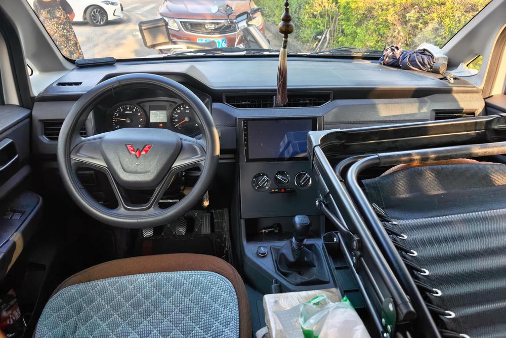 Wuling Wuling Hongguang PLUS