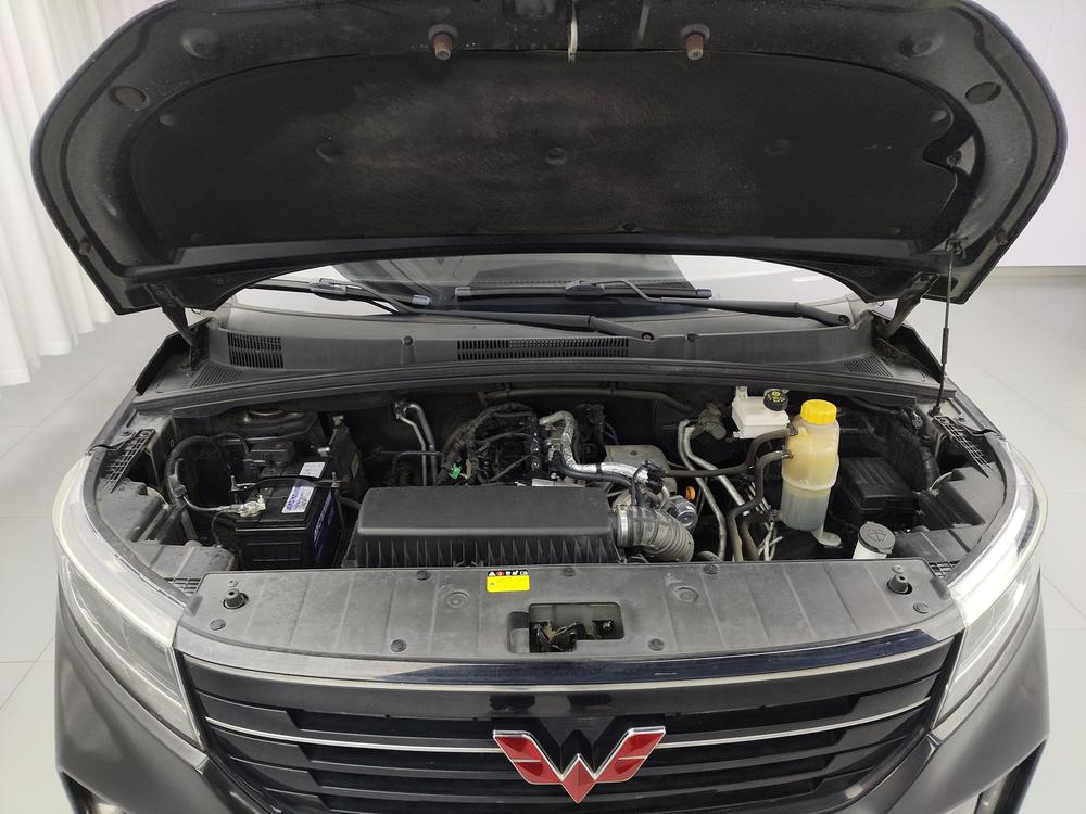 Wuling Wuling Hongguang PLUS