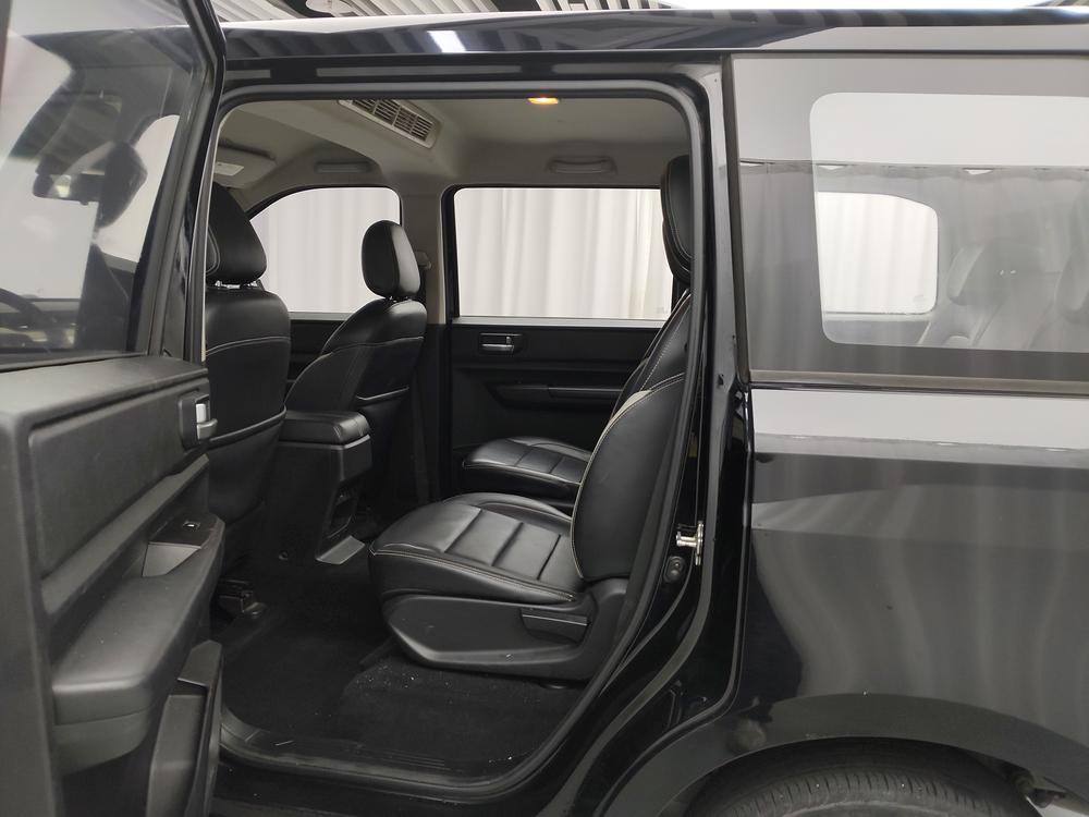 Wuling Wuling Hongguang PLUS