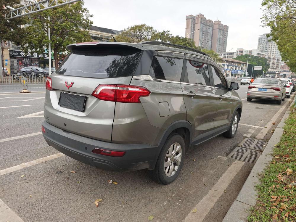 Wuling Wuling Hongguang S3