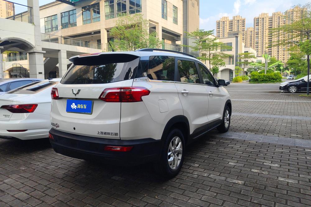 Wuling Wuling Hongguang S3