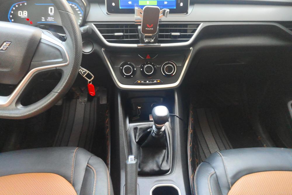 Wuling Wuling Hongguang S3