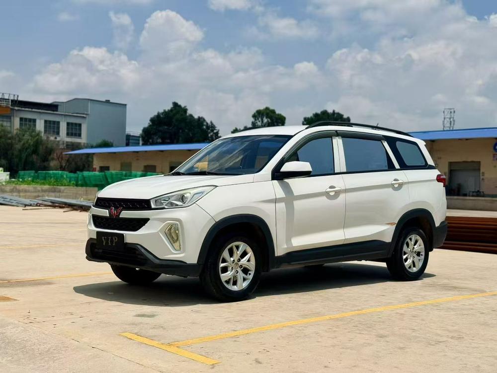 Wuling Wuling Hongguang S3