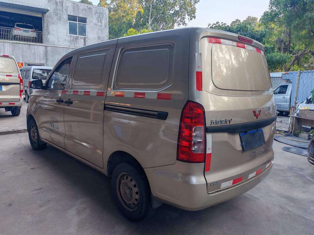Wuling Wuling Hongguang V