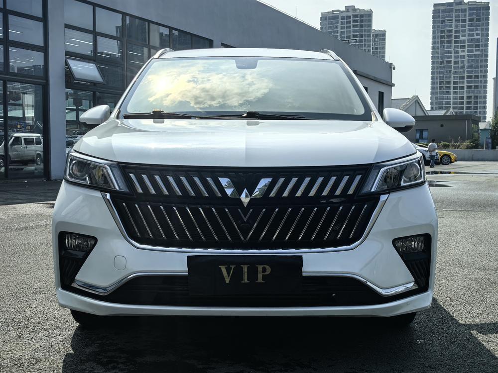 Wuling Wuling Jiachen