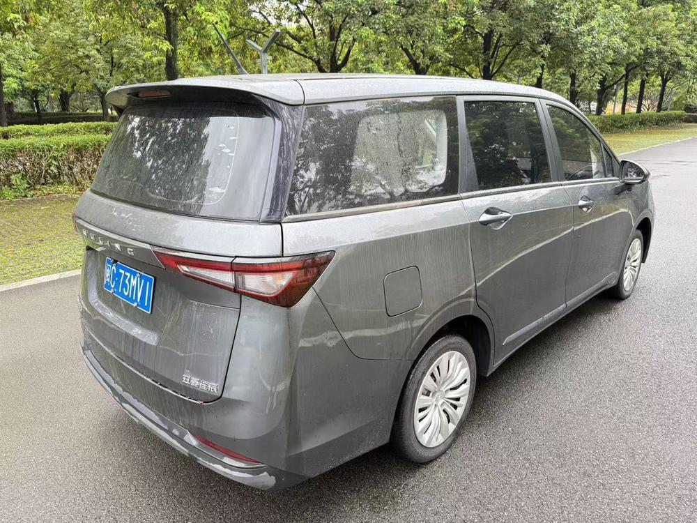 Wuling Wuling Jiachen