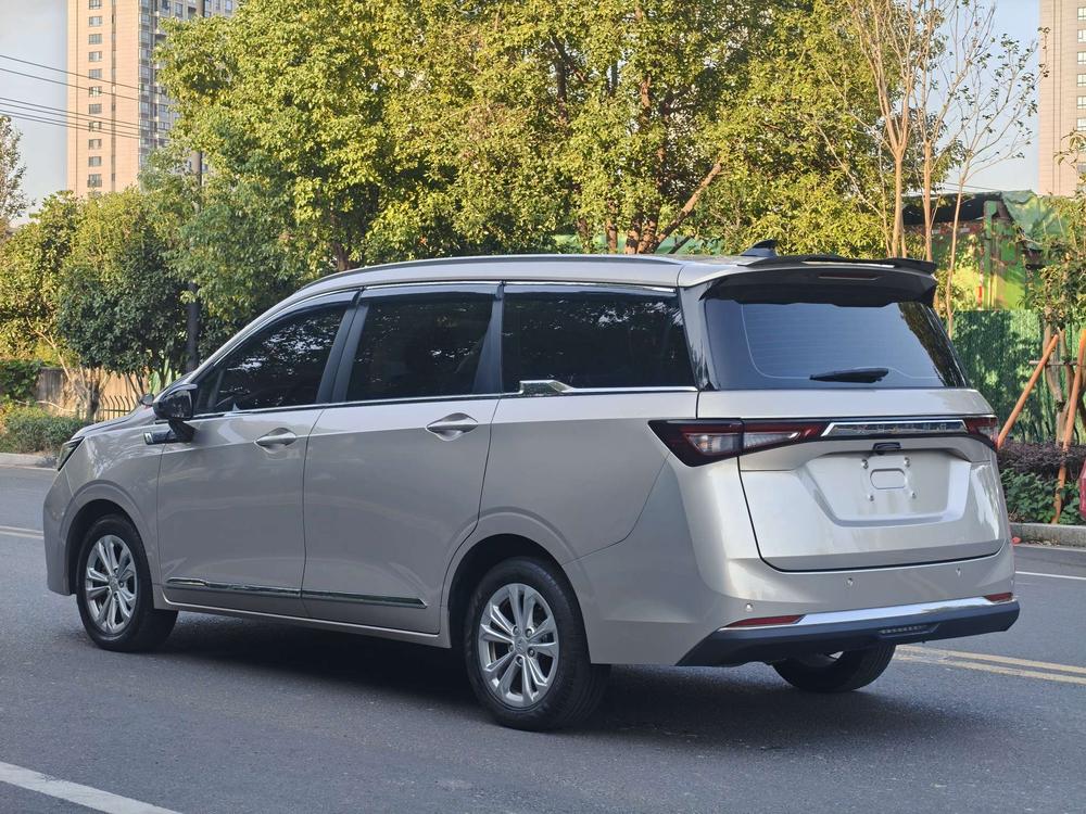 Wuling Wuling Jiachen