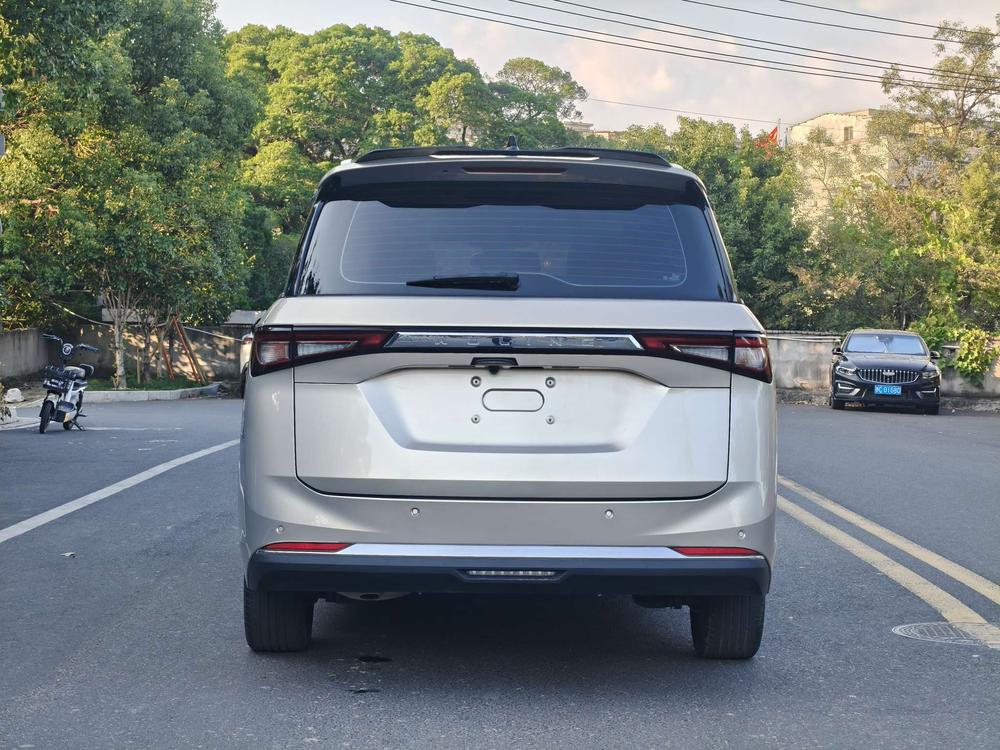 Wuling Wuling Jiachen
