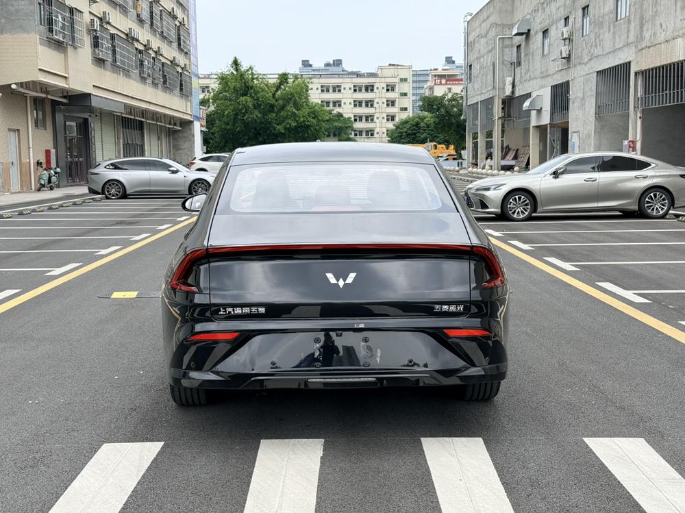 Wuling Wuling Starlight EV