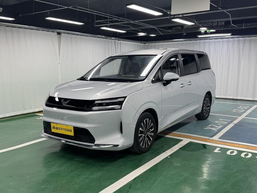 Wuling Xingguang 730 EV