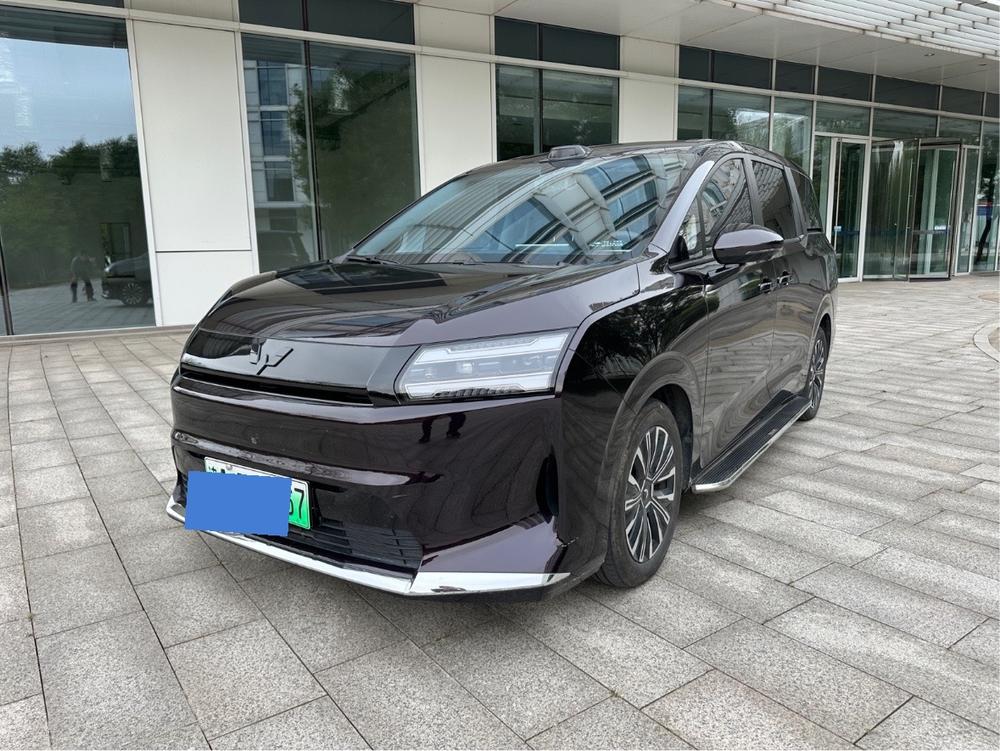 Wuling Xingguang 730 EV