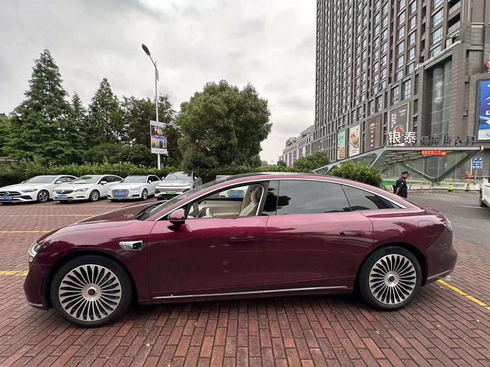 Xiangjie Stelato S9