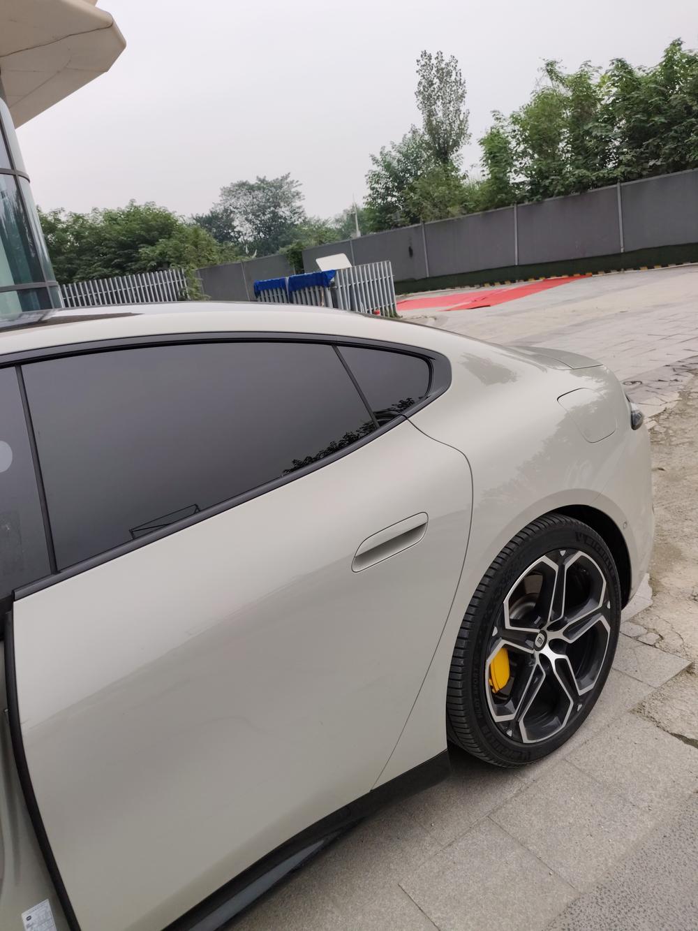 Xiaomi Xiaomi SU7