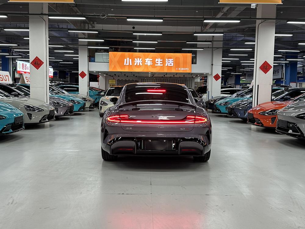 Xiaomi Xiaomi SU7