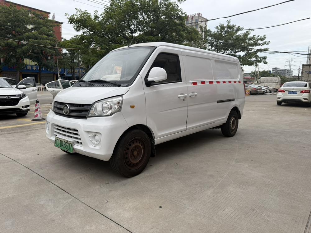 Xinlongma Keyton M70 EV