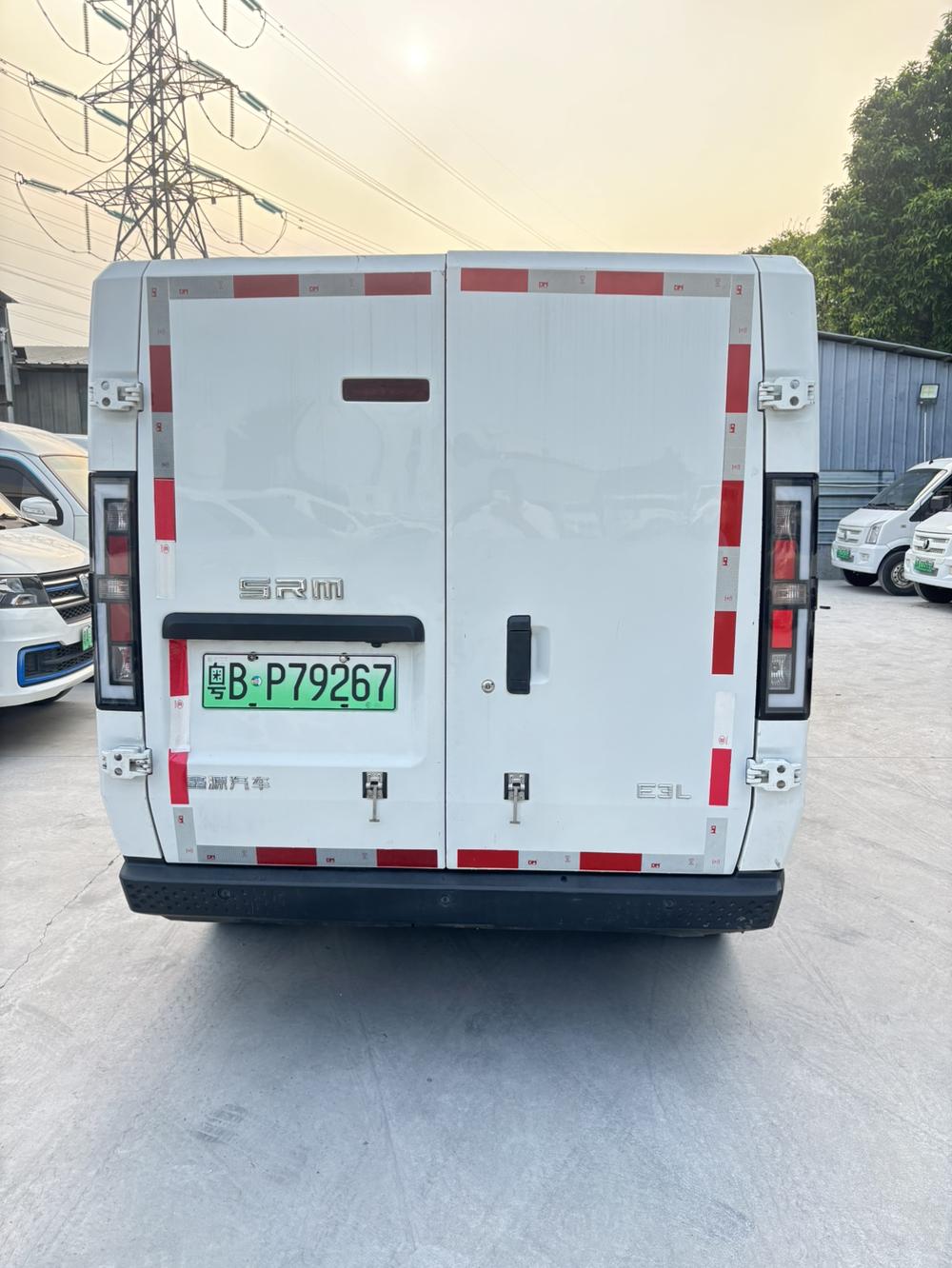 Xinyuan SRM E3L
