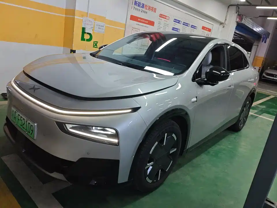 XPeng G7