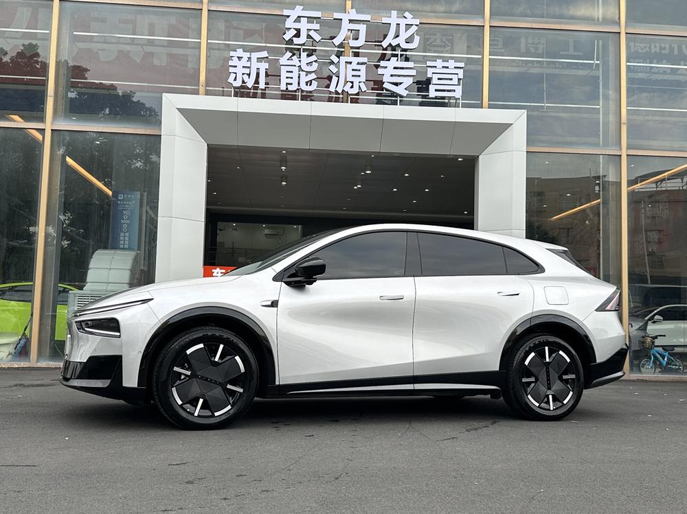 XPeng XPeng G7