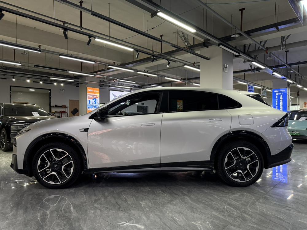 XPeng XPeng G7
