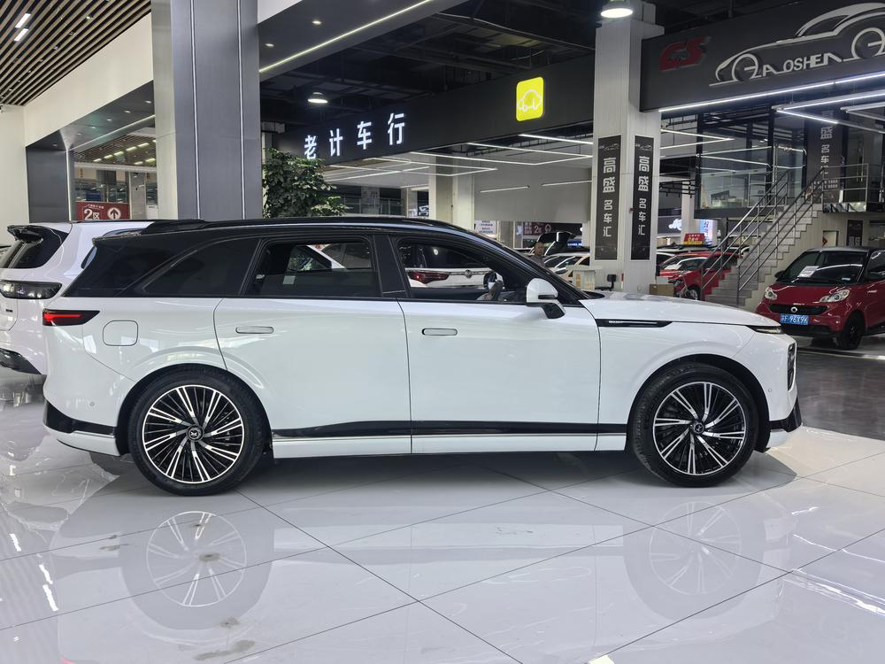 XPeng XPeng G9
