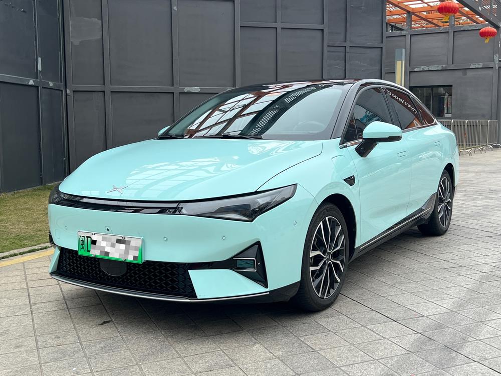 XPeng XPeng P5