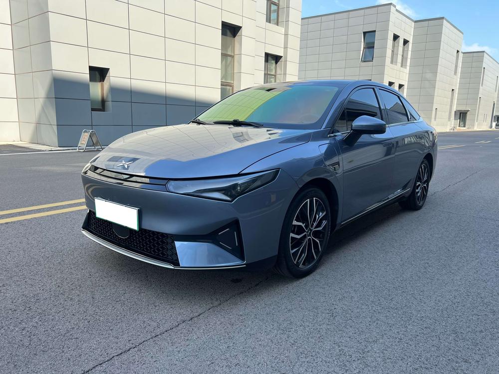 XPeng XPeng P5