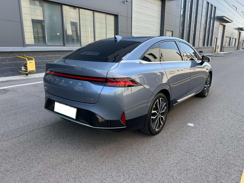XPeng XPeng P5