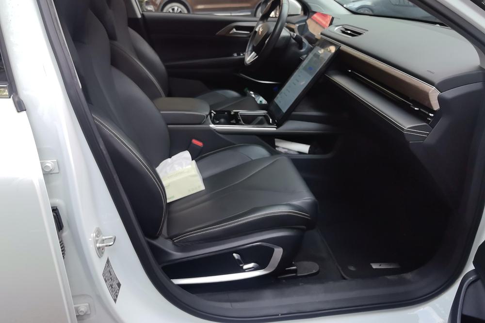XPeng XPeng P5