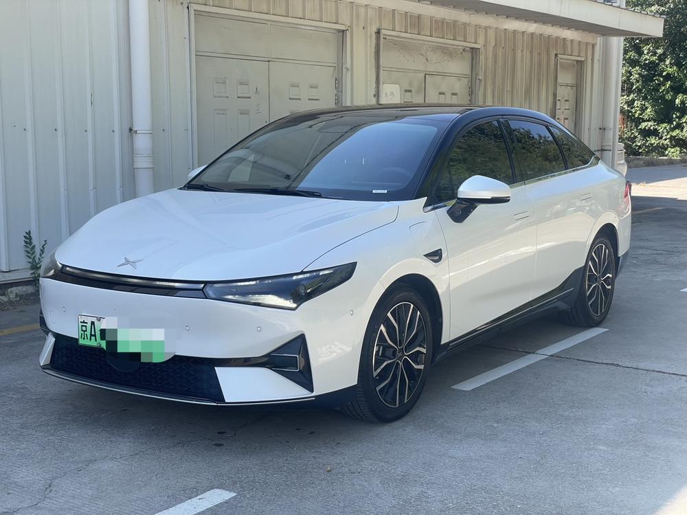 XPeng XPeng P5