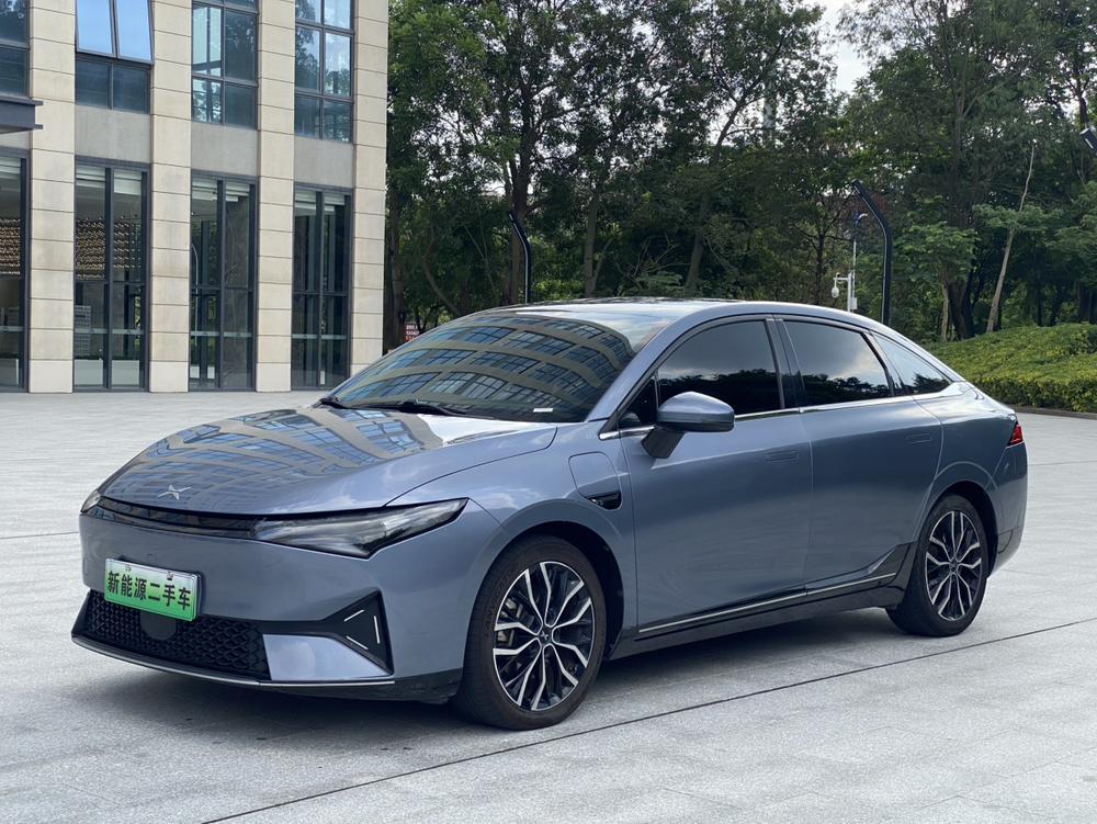 XPeng XPeng P5