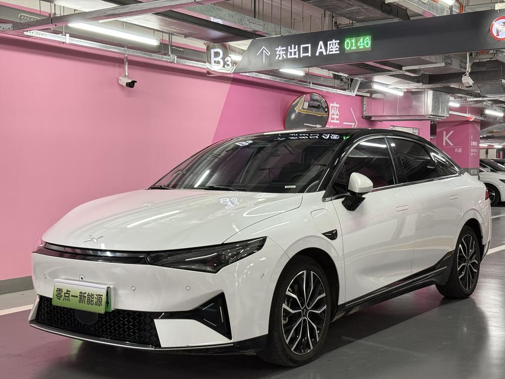 XPeng XPeng P5