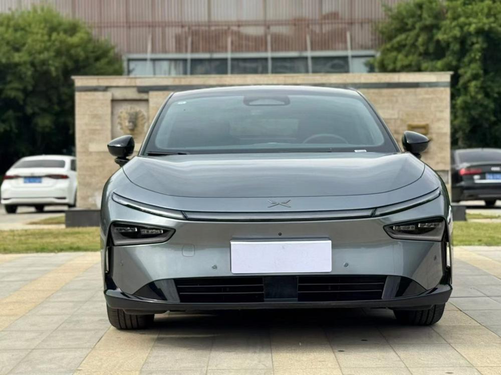 XPeng XPeng P7+